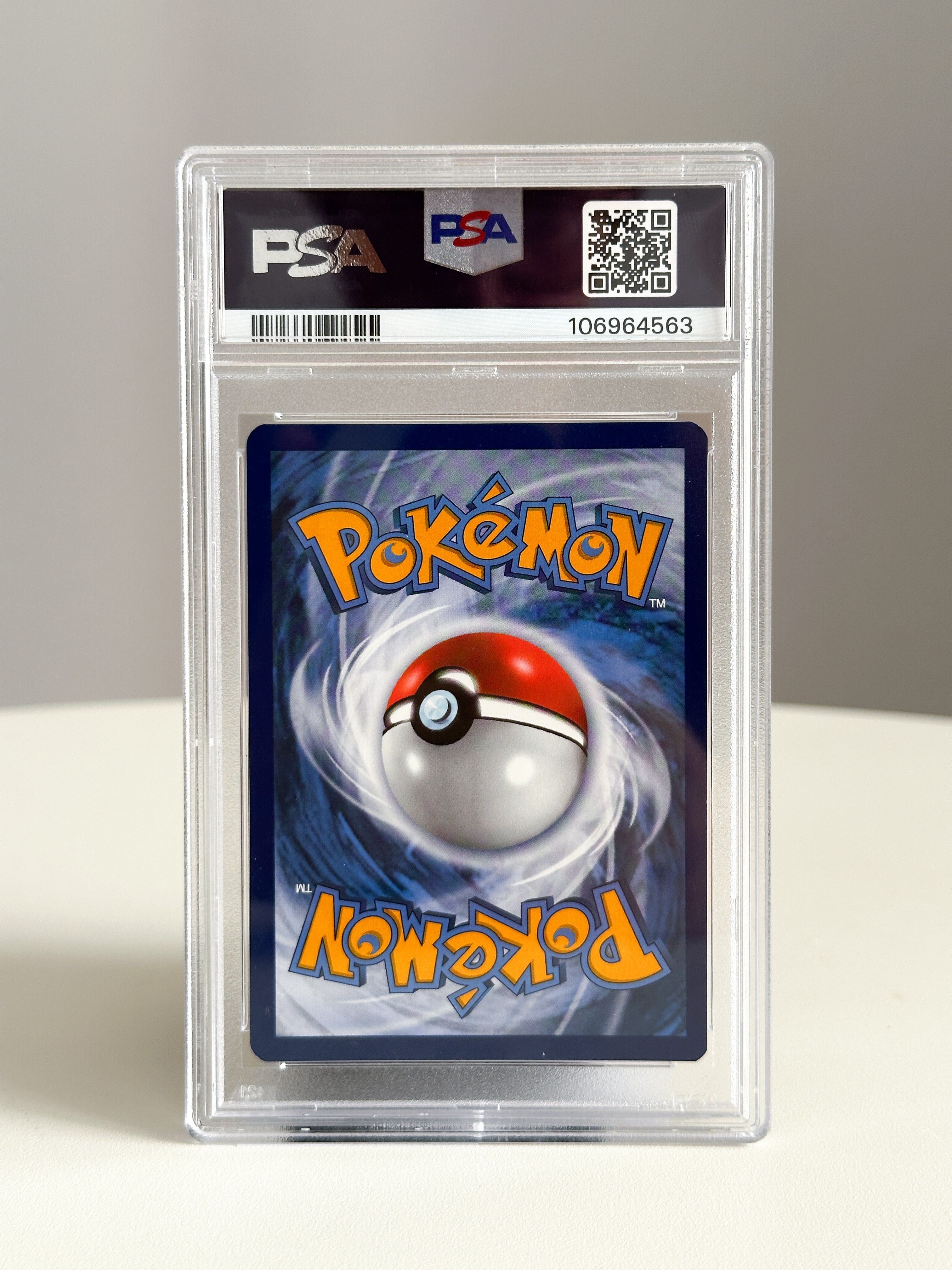 Charizard Vmax	261 PSA 10