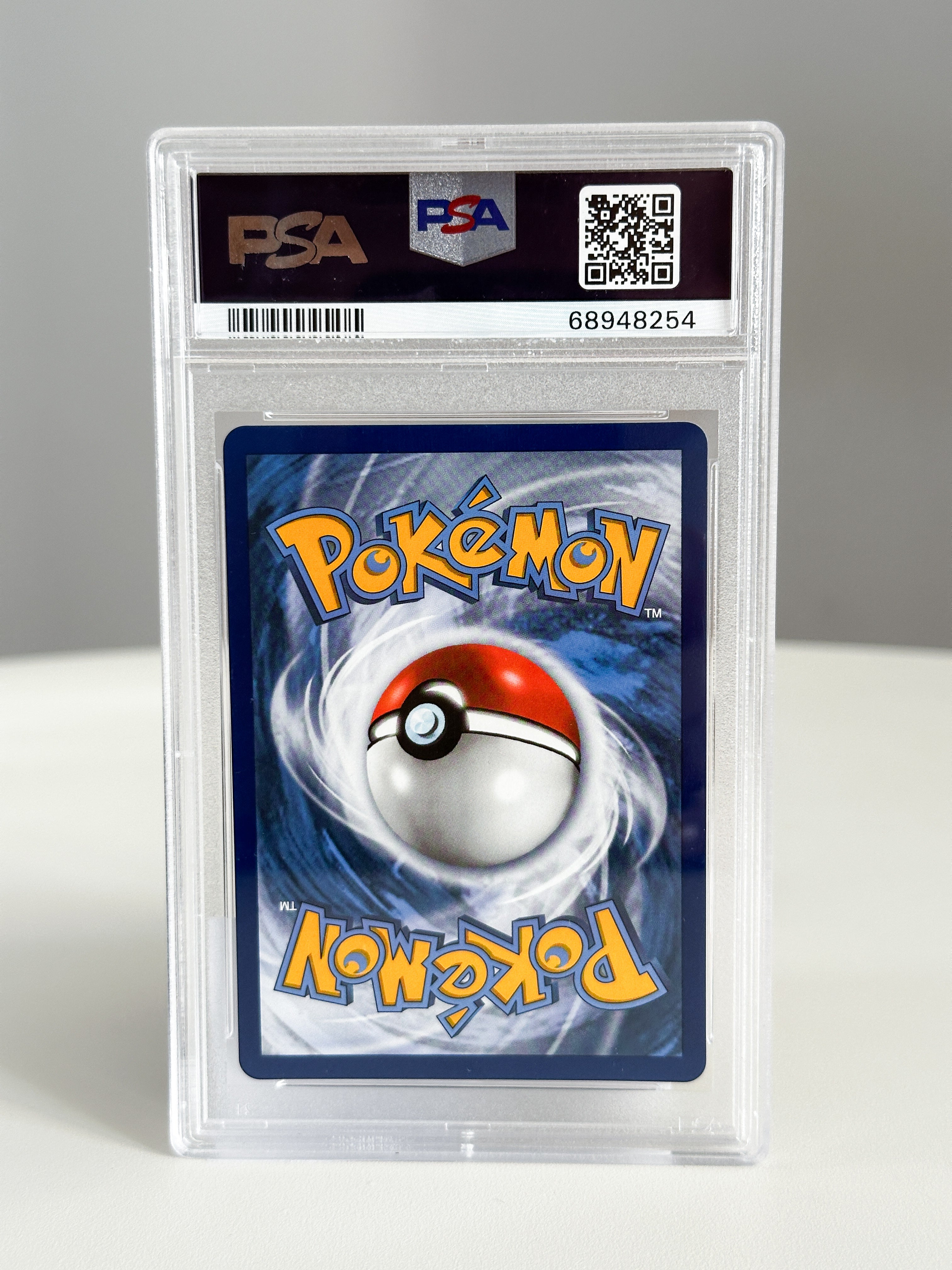 Glaceon VMAX 208 PSA 10
