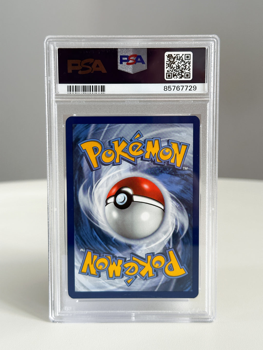 Zapdos 202 PSA 10