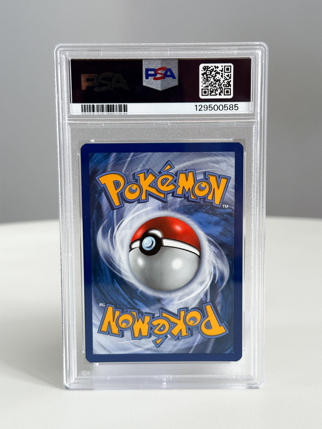 Pikachu mimikyu SM162 PSA 10