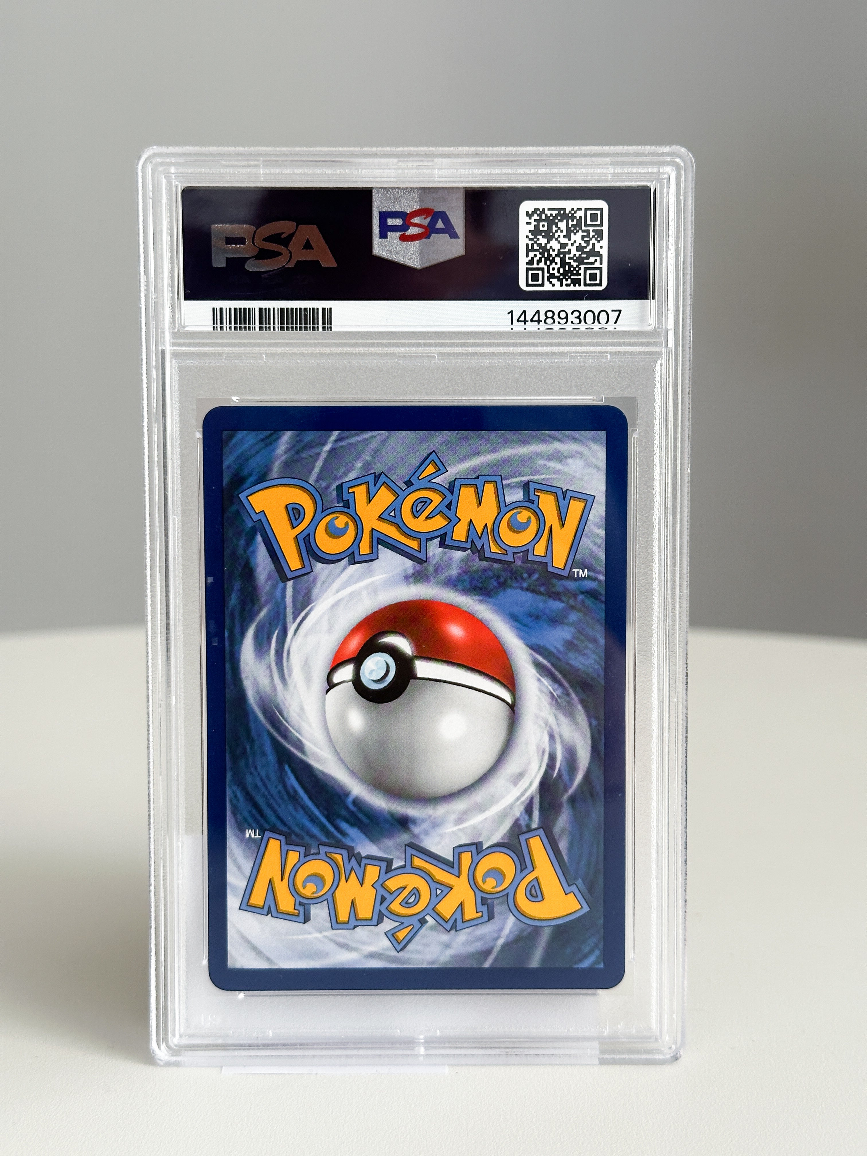Mewtwo xy 64 PSA 9