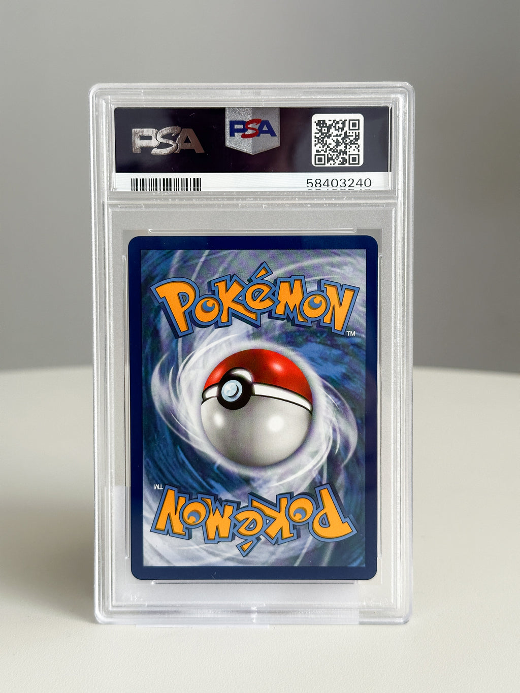 Pikachu V 170 PSA 10